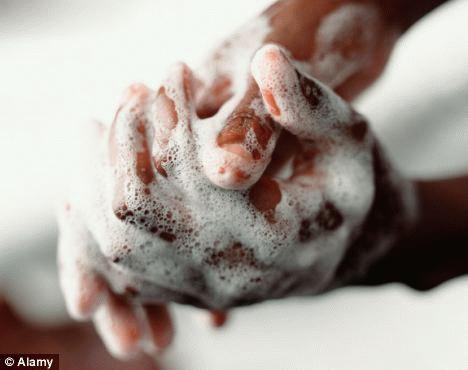 Rửa tay nhiều qua chưa chắc đã tốt