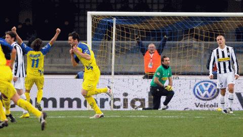 Thất bại trước Chievo là trận thua thứ 7 của Juve từ đầu mùa. Ảnh: Getty Images