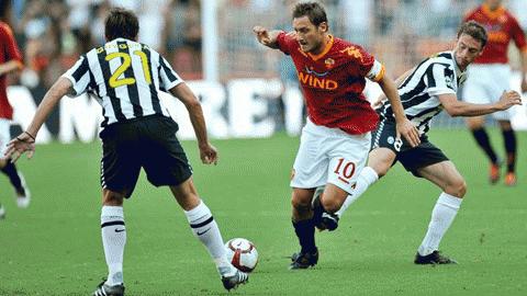 Totti và các đồng đội đang sẵn sàng đánh chiếm thành Turin. Ảnh: Getty Images