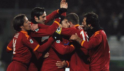 Cách biệt với Juve được Roma nới rộng thành 5 điểm. Ảnh: Getty Images