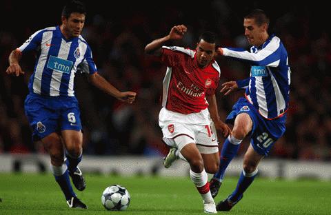 Arsenal không còn lạ gì sự nguy hiểm ở Dragao. Ảnh: Getty Images