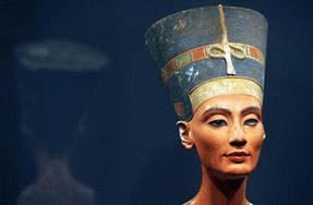 Hoàng hậu Nefertiti