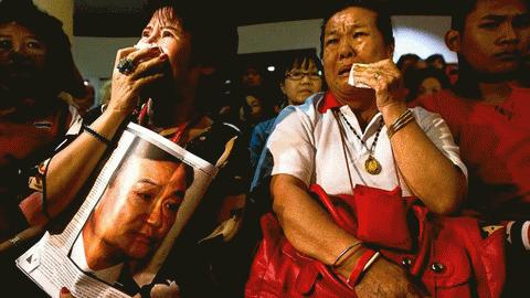 Những người ủng hộ Thaksin sau khi nghe tòa tuyên án (Ảnh: Getty Images)