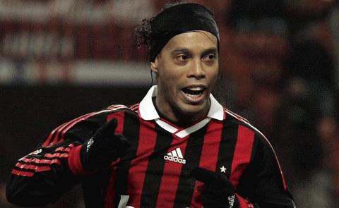 Ronaldinho đang trải qua giai đoạn bùng nổ. Ảnh: Reuters