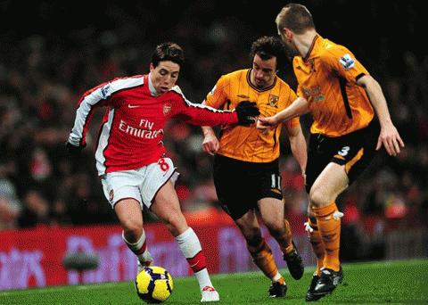 Hull khó khăn được một Arsenal đang thăng hoa. Ảnh: Getty Images
