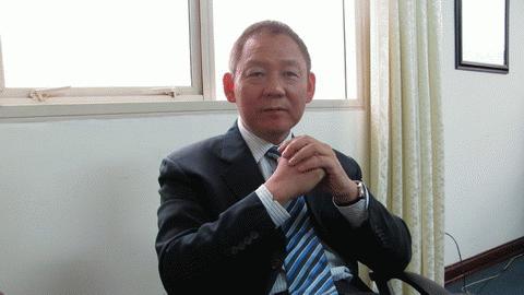 Nhường diễn đàn cho người khác