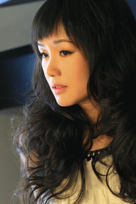 Hồng Nhung