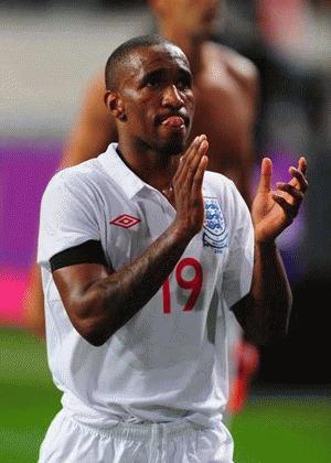 Tiền đạo Jermain Defoe (Anh)