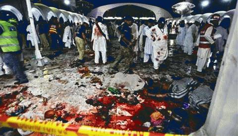 Vụ đánh bom nhằm vào thánh đường Pakistan xảy ra giữa lúc có nhiều người cầu nguyện bên trong. 