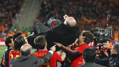 HLV Del Bosque là người góp công đầu trong chiến tích của Tây Ban Nha ở World Cup 2010