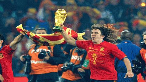 Puyol quyết định chia tay ĐTQG sau thành công vang dội ở World Cup 2010. Ảnh: Getty Images