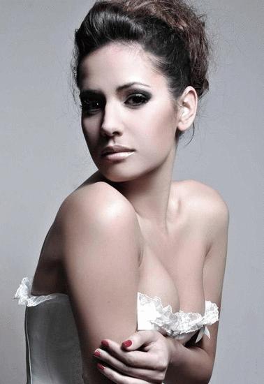 Adriana Reveron hoa hậu Tây Ban Nha 2010 