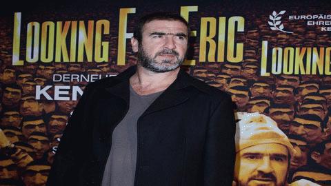 Và theo Eric Cantona đó là do việc có quá nhiều cầu thủ ngoại thi đấu ở giải Ngoại hạng làm cho cầu thủ nội mất cơ hội. Ảnh: Getty