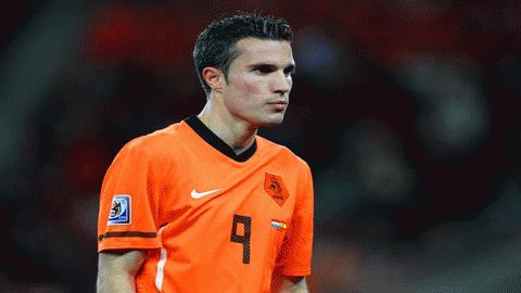 Chính vì vậy, Van Persie muốn Arsenal chơi thực dụng giống Hà Lan để giành chiến thắng. Ảnh: Getty