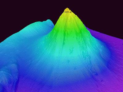 Ngọn núi lửa Kawio Barat cao vọt lên giữa nền đáy biển Indonesia, ngọn núi được vẽ bản đồ bằng hệ thống định vị siêu âm vào tháng 6 vừa qua.
