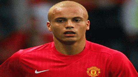 Wes Brown rất ngưỡng mộ người đồng đội Ryan Giggs. Ảnh: AP