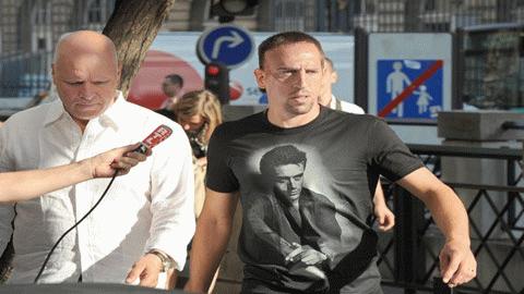 Dù đang phải đối mặt với án phạt tù, nhưng Franck Ribery vẫn không cảm thấy lo lắng về sự nghiệp. Ảnh: Getty