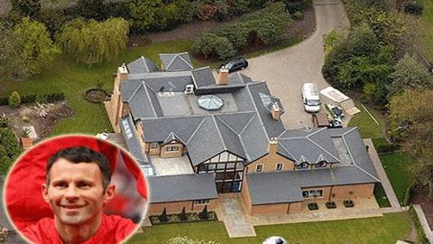 Ryan Giggs đã bỏ ra 1,9 triệu bảng mua biệt thự ở Worsley gần Manchester vào năm 2004