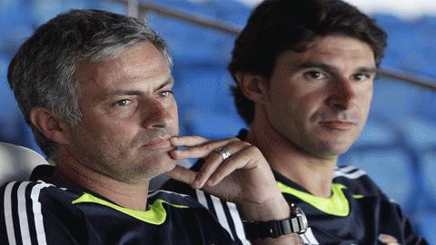 HLV Mourinho biết áp lực là rất lớn khi dẫn dắt Real Madrid. Ảnh: Reuters