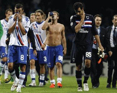 Sampdoria cần một phép màu ở trận lượt về. Ảnh: Reuters.