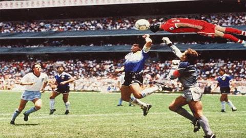 Cứu thua cho ĐT Anh trong tình huống Maradona ghi bàn bằng tay ở Mexico 1986