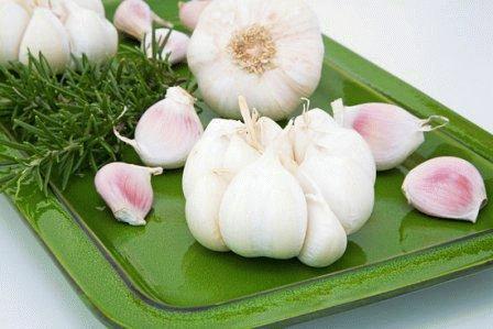 Tỏi có vô vàn những công dụng hữu ích. Ảnh: Internet.