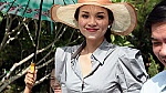 Hoa hậu Diễm Hương bắt đầu những chuyến từ thiện