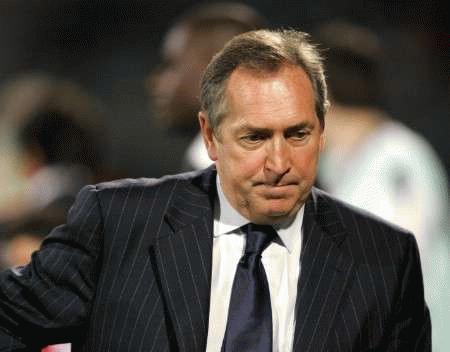 Ông Houllier vẫn chưa thể ra mắt tại Aston Villa - Ảnh: AFP