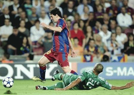 Messi, chân sút số 1 của Barca tại Cúp châu Âu