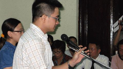 Nguyễn Đức Nghĩa tại phiên tòa sơ thẩm (Ảnh: VietNamNet)