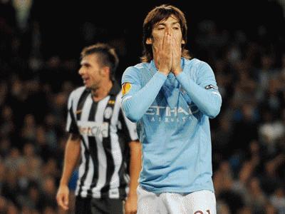 David Silva có thể chôn vùi sự nghiệp nếu cứ quyết bám trụ tại Man City