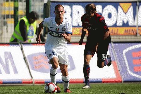 Sneijder sẽ tỏa sáng giúp Inter vượt khó trước Cagliari?