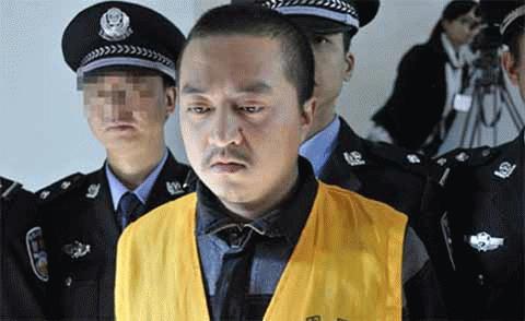 Gong Cheng, sĩ quan cảnh sát Hồ Nam, lĩnh án tử hình. (Ảnh: THX)