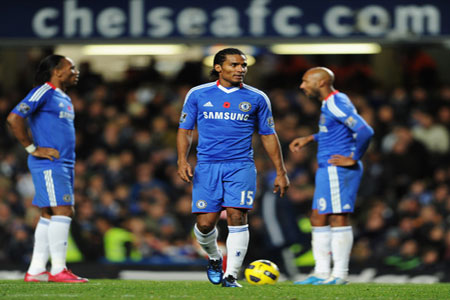Chelsea và Malouda đã phải hứng chịu một trận thua “bẽ mặt” ngay trên sân nhà