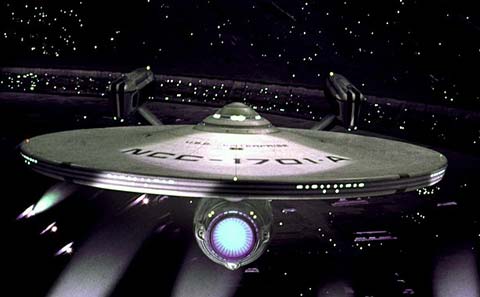 Trong bộ phim viễn tưởng Star Trek, một lò phản ứng phản vật chất đã cung cấp năng lượng vận hành tàu vũ trụ  Enterprise. Ảnh Rex Features.